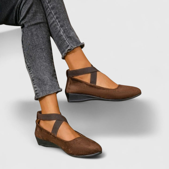 Women's Cushioned Wedge Sandals with Adjustable Cross Straps
