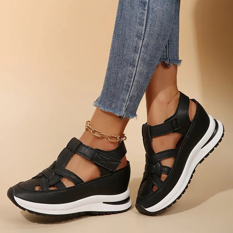 Aveta Cushioned Sandals