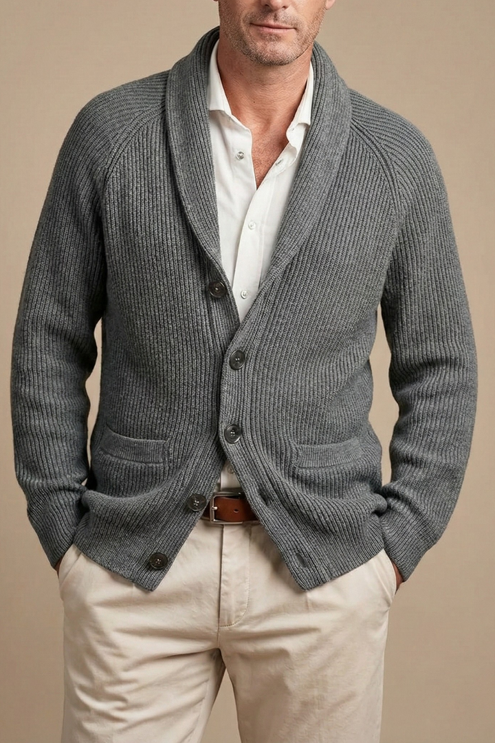 Cardigan en maille pour homme avec col châle et boutonnage sur le devant