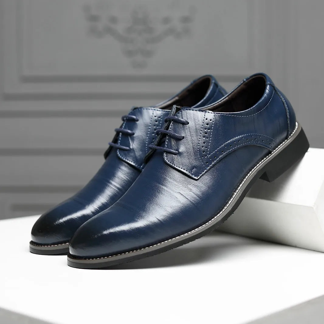 Ανδρικά επίσημα παπούτσια brogue με διακοσμητικές διατρήσεις Roma