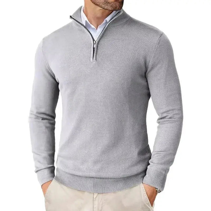 Jersey de corte ajustado para hombre con cremallera de un cuarto y cuello alto