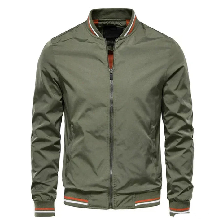 Chaqueta bomber ligera para hombre con estilo deportivo