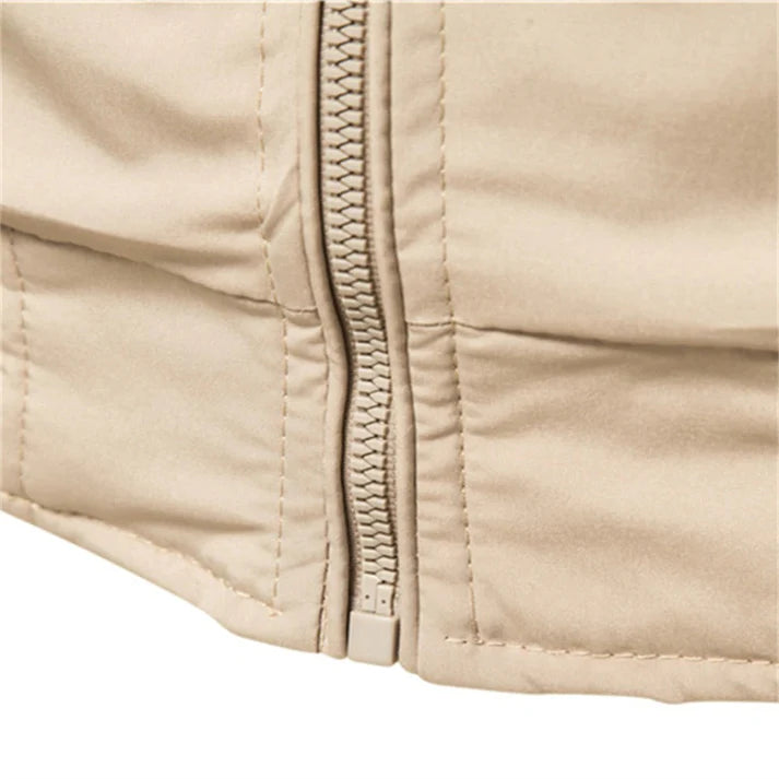 Chaqueta bomber ligera para hombre con estilo deportivo