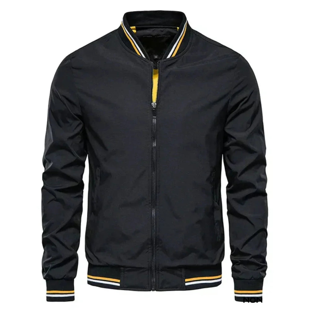 Chaqueta bomber ligera para hombre con estilo deportivo