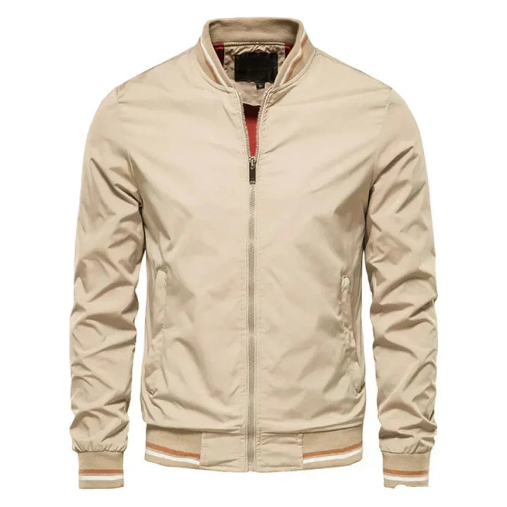 Chaqueta bomber ligera para hombre con estilo deportivo