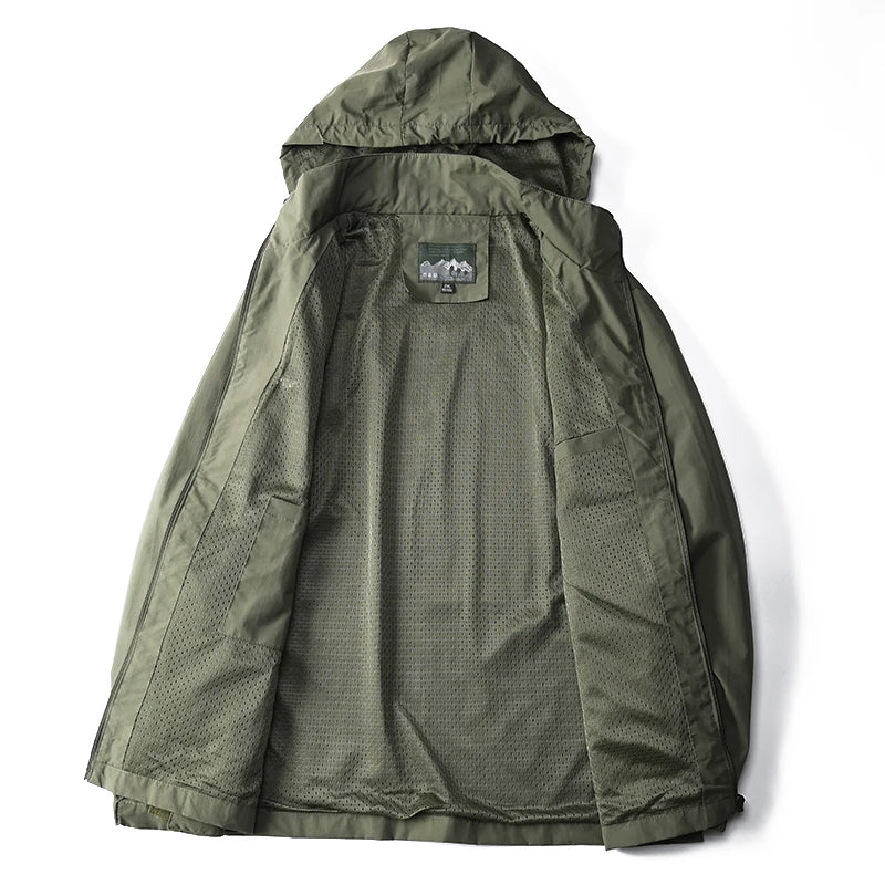 Chaqueta masculina con capucha y cremallera, repelente al agua