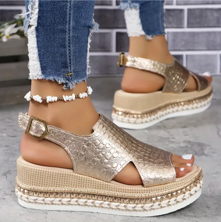Women's Cushioned Sandals