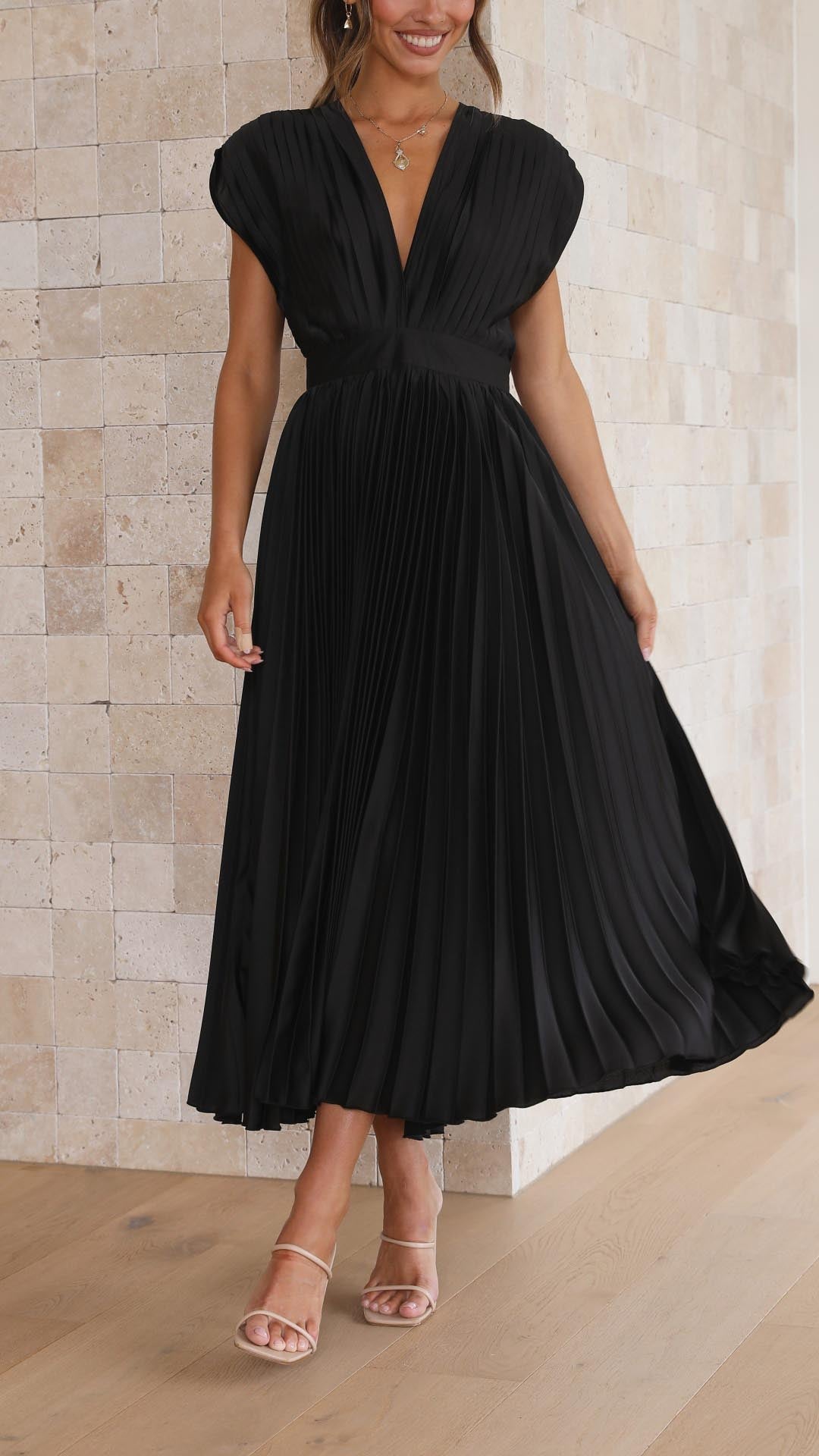 Annabelle - Women's Elegant Pleated Chiffon Maxi Dress
