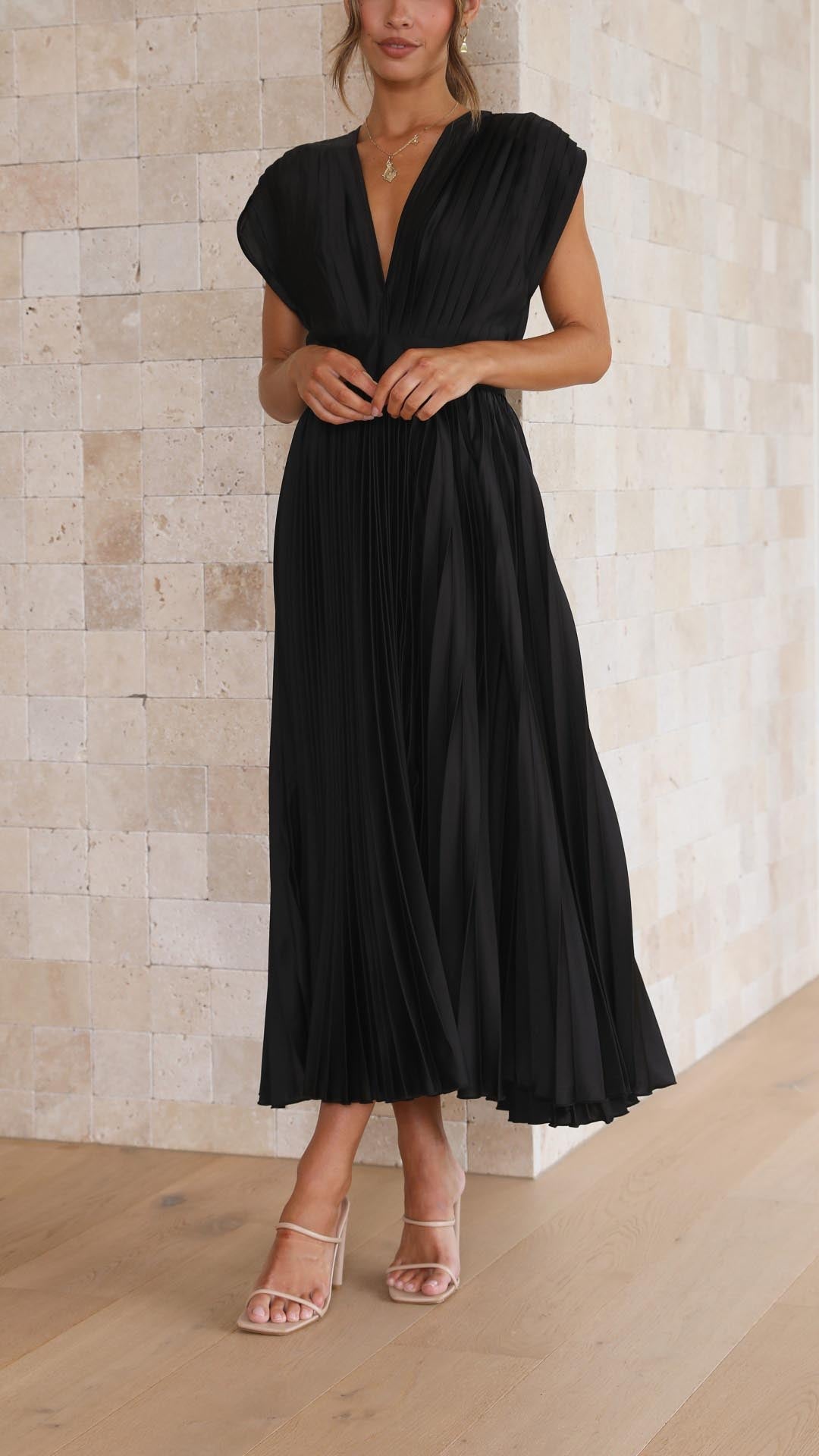 Annabelle - Women's Elegant Pleated Chiffon Maxi Dress