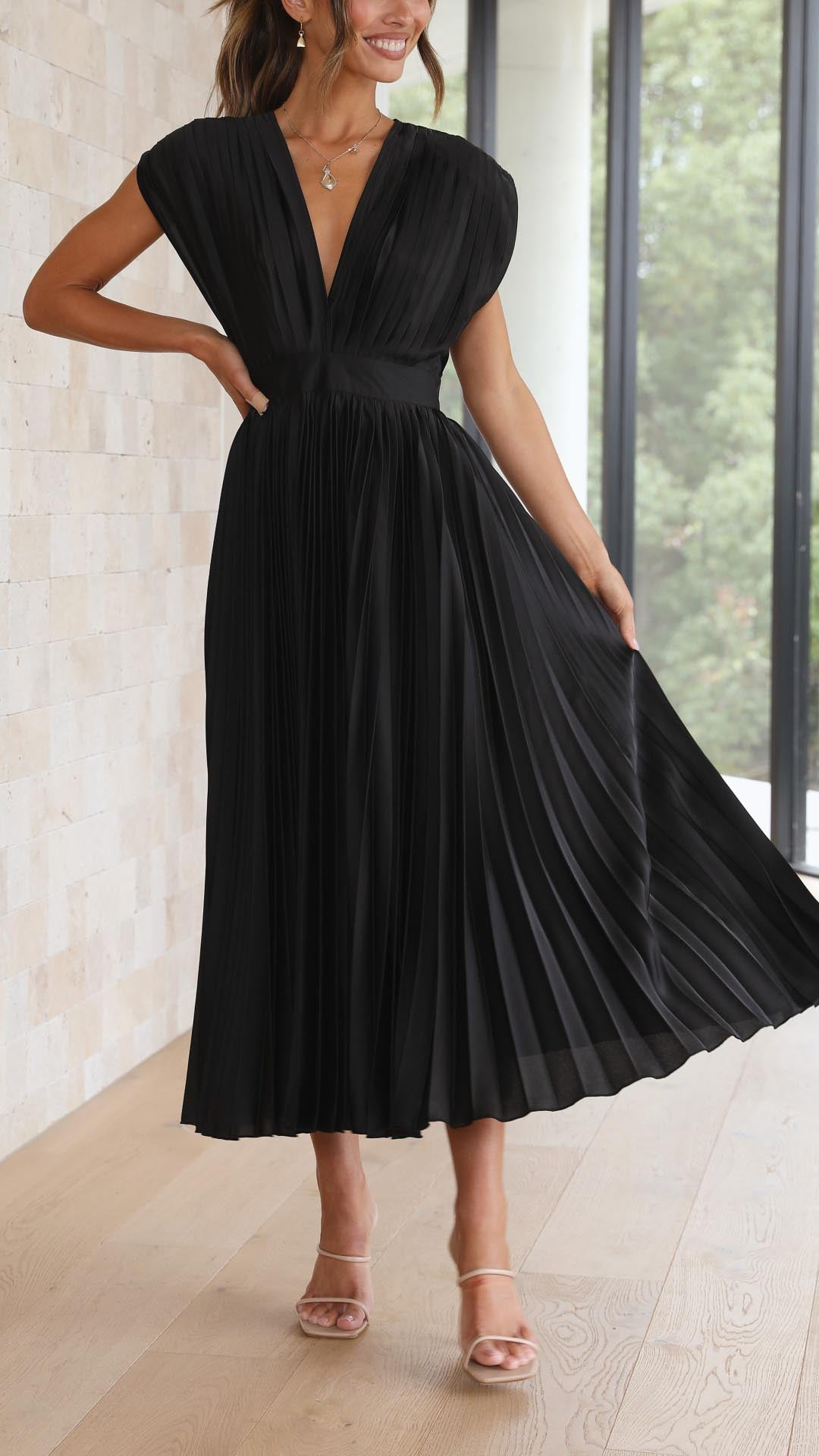 Annabelle - Women's Elegant Pleated Chiffon Maxi Dress
