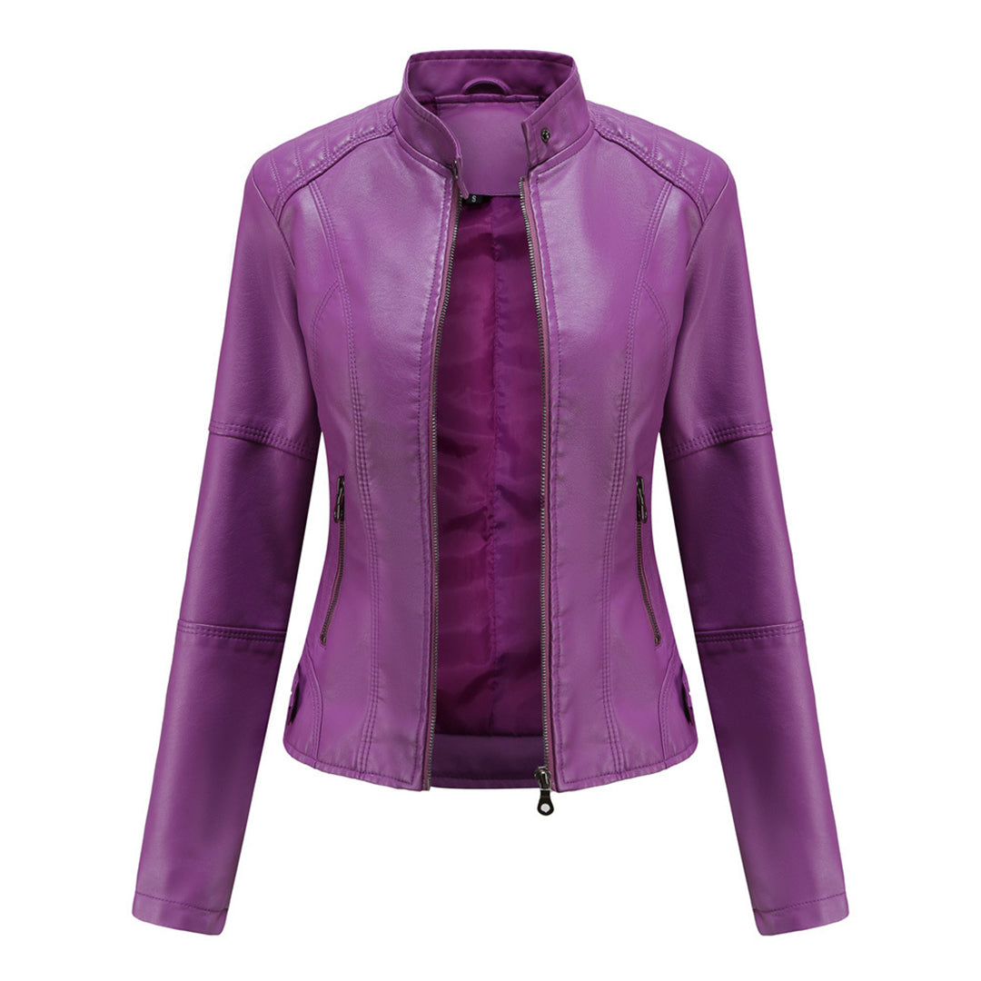 Chaqueta de cuero entallada para mujer