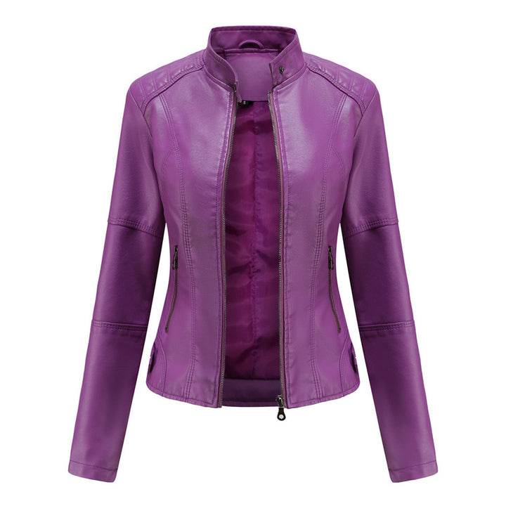 Chaqueta de cuero entallada para mujer