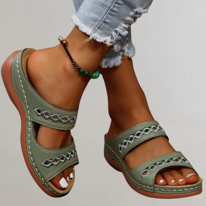 Róisín - Women's Supportive Sandals with Soft Padded Footbed