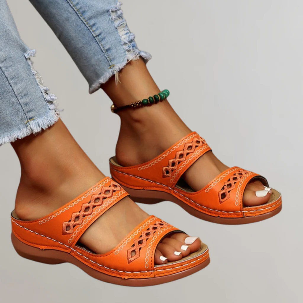 Róisín - Women's Supportive Sandals with Soft Padded Footbed