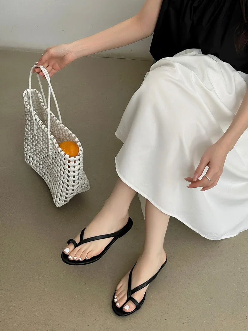 Zapatillas planas destalonadas para mujer con puntera de clip
