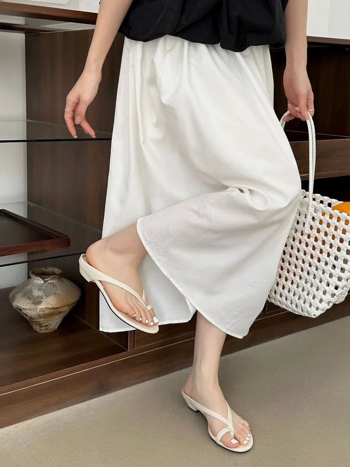 Zapatillas planas destalonadas para mujer con puntera de clip