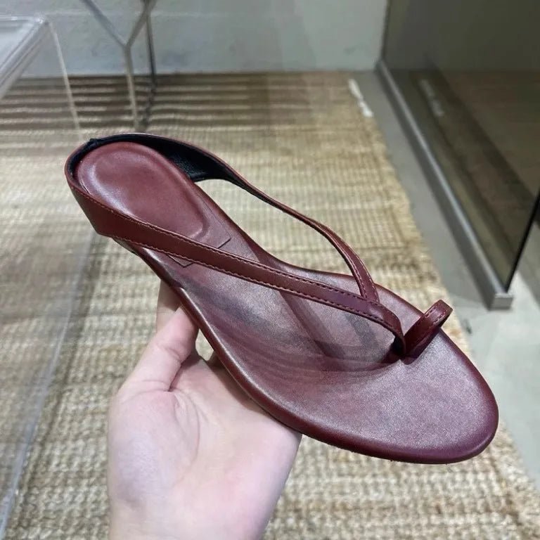 Zapatillas planas destalonadas para mujer con puntera de clip