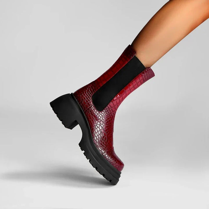 Darcy: botas de caña baja para mujer con suela dentada y paneles elásticos