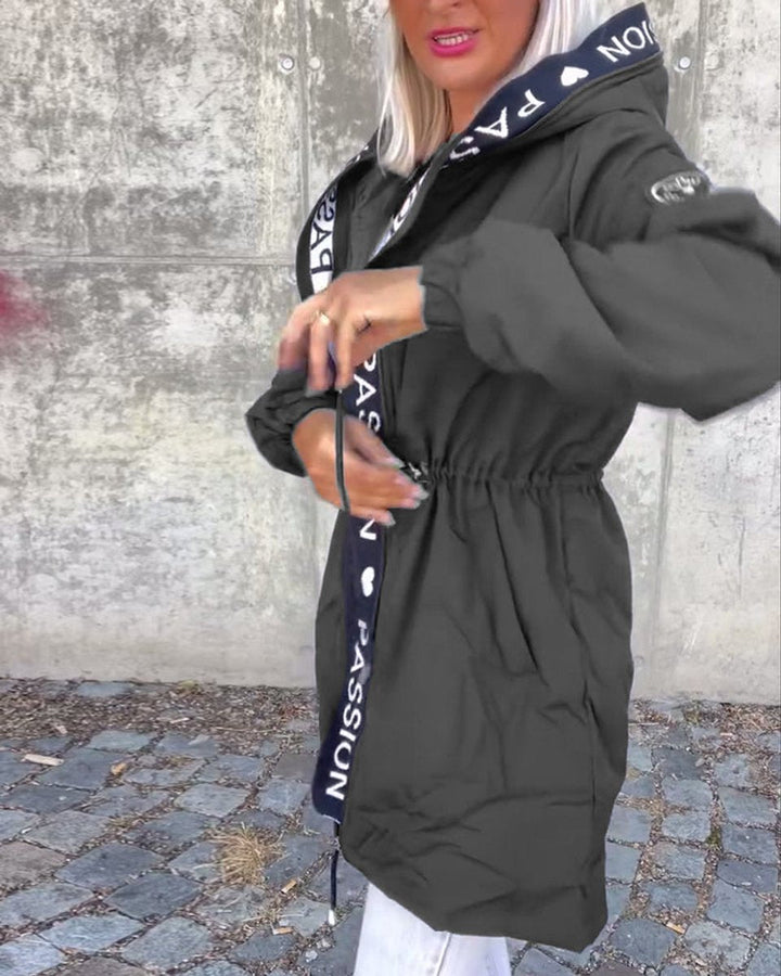 Bonnie: abrigo tipo parka con capucha para mujer y cintura ajustable con cordón