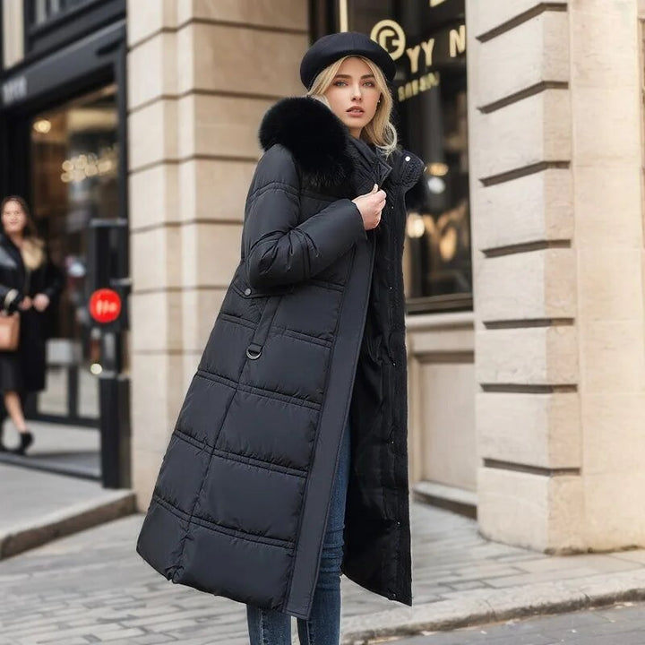 Winnie - Long manteau d’hiver pour femme avec capuche bordée de fausse fourrure